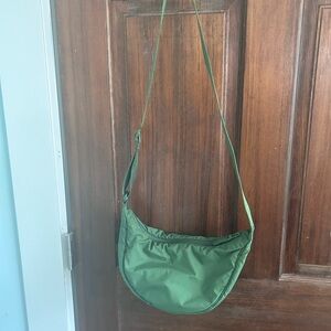 Uniqlo Green Crescent bag